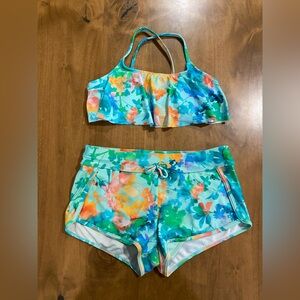 ATHLETA GIRLS RUFFLE TOP & SWIM SHORTS SWIM SET {gently used} LARGE/12